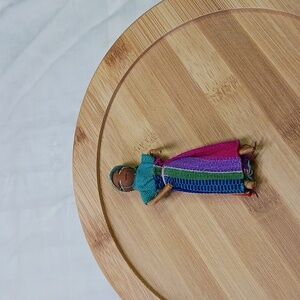 Vintage Folk Art wire Guatemalan or Mexico doll